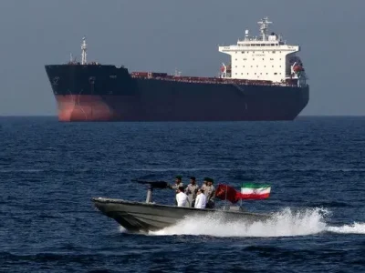 توقیف کشتی حامل ۴ میلیون لیتر سوخت توسط سپاه