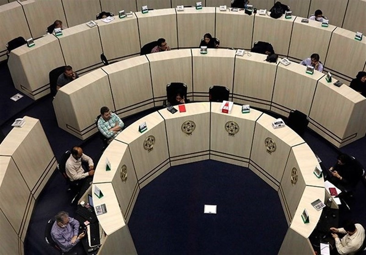 رکورد ورود پول حقیقی به صندوق‌ها از زمان شروع جنگ شکسته شد