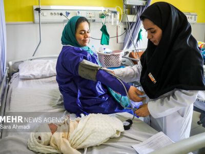 عملکرد ماماها باید در تاریخ نظام سلامت کشور ثبت شود