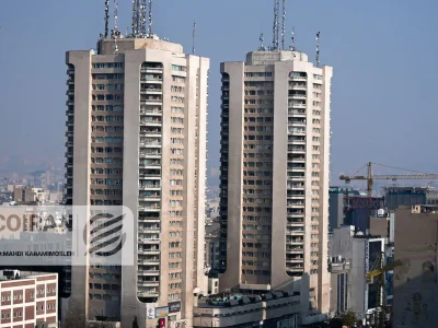 بازگشت قیمت دلاری مسکن به بالای ۱۳۰۰ دلار؛ آیا بازار وارد فاز جدید شده است؟