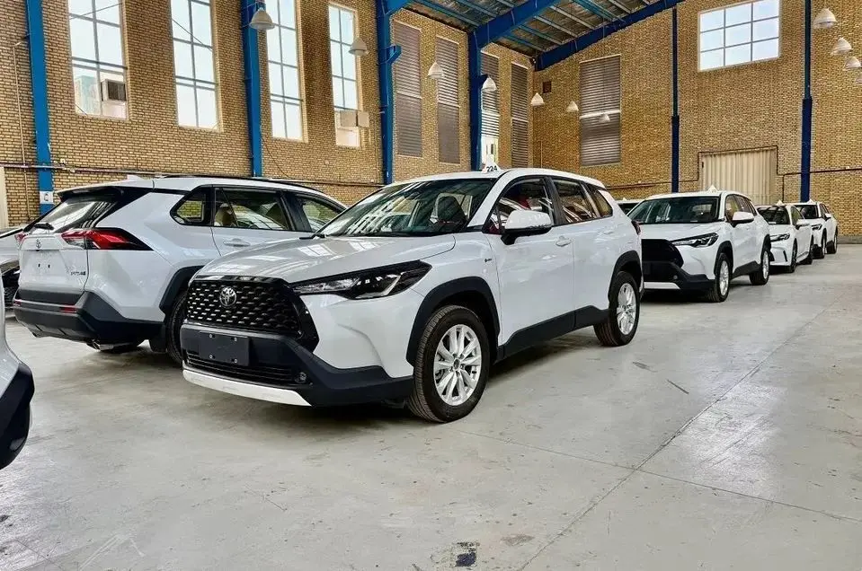 فروش جدید خودروهای وارداتی کلید خورد؛ جزئیات ثبتنام و انتخاب خودرو