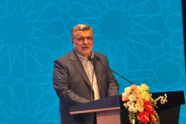 گلایه وزیر بهداشت از تجویز ۱۰۰ عدد آموکسی‌سیلین در نسخه بیمار