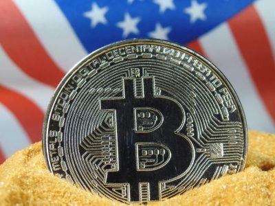 دولت آمریکا پس از ۶ هفته سکوت، میلیون‌ها دلار بیت کوین و BNB جابه‌جا کرد